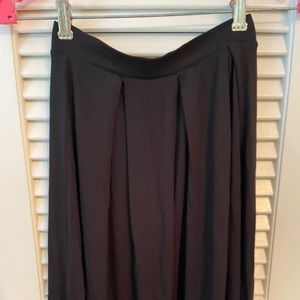 Black Pleated Midi Skirt